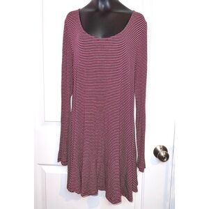 Vanity long sleeve striped dress